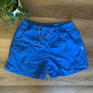 L.L Bean Women's L Blue Nylon Shorts